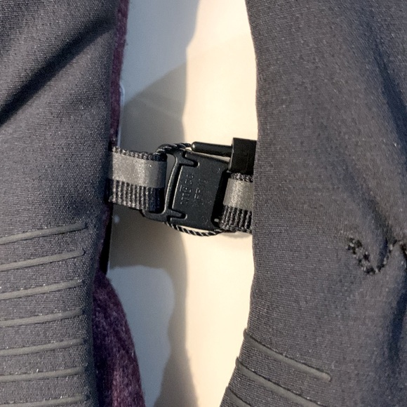 NEW LULULEMON Mens Unisex City Keeper Gloves Sz. AVAIL. S-M BNWT - Picture 4 of 13